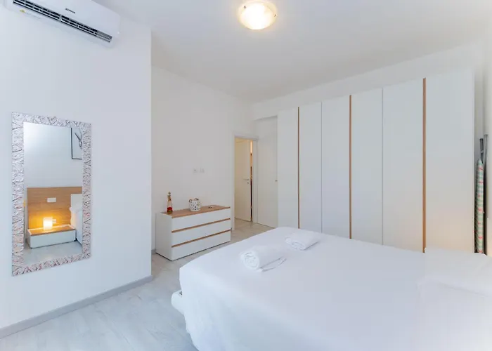 Apartment Casa Raffaella Comfort Smart Working M3 Bus Self-check-in