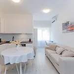 Casa Raffaella Comfort Smart Working M3 Bus Self-check-in * Milánó